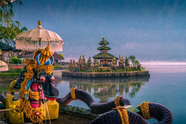 Văn Hóa Ứng Xử Khi Du Lịch Bali: Những Điều Nên Và Không Nên Làm Để Tôn Trọng Người Địa Phương
